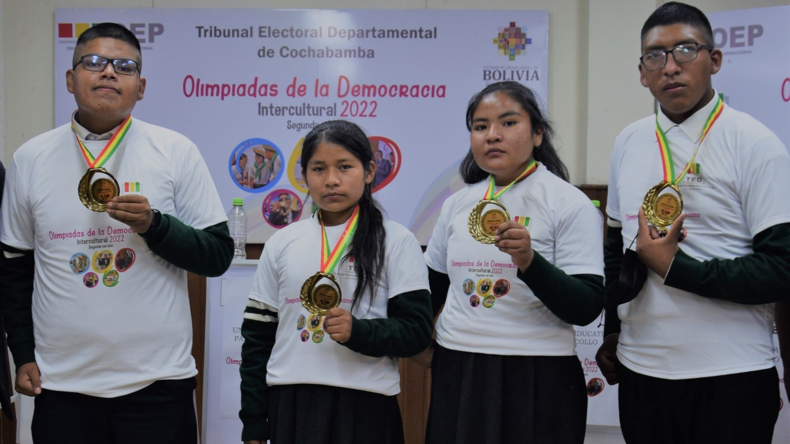 TED CBBA EQUIPO DE EST 02