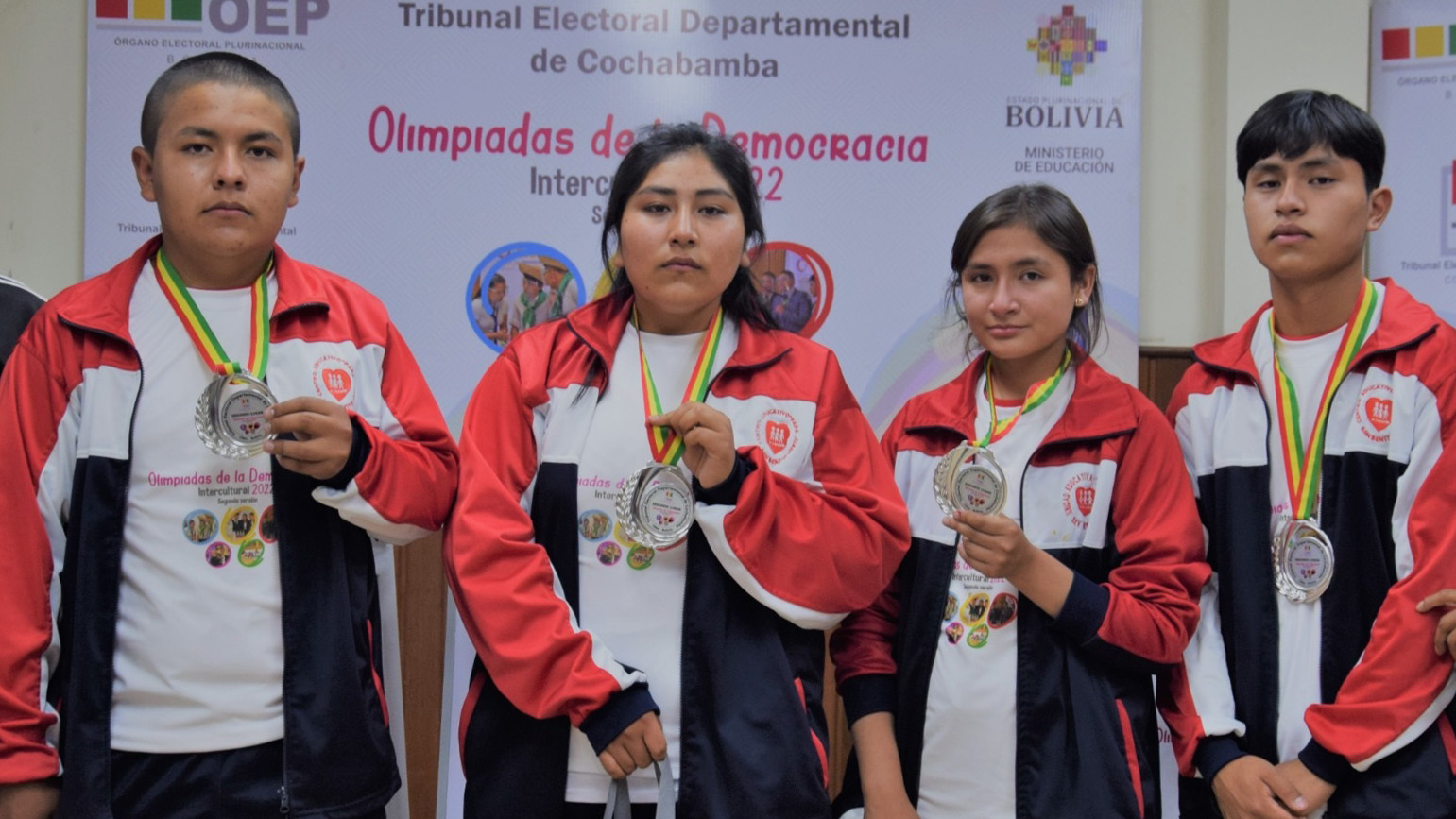 TED CBBA EQUIPO DE EST 03