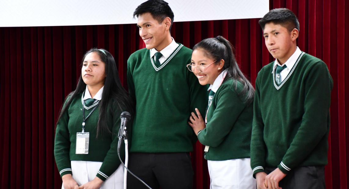 Mariscal de Ayacucho de Huanuni, equipo 01