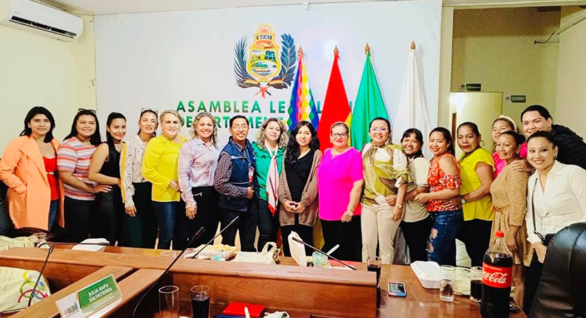 TED BENI ASAMBLEISTAS 10