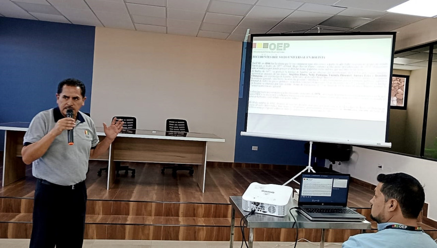 TED Chuquisaca inicia el curso permanente de notarias y notarios electorales en la modalidad presencial