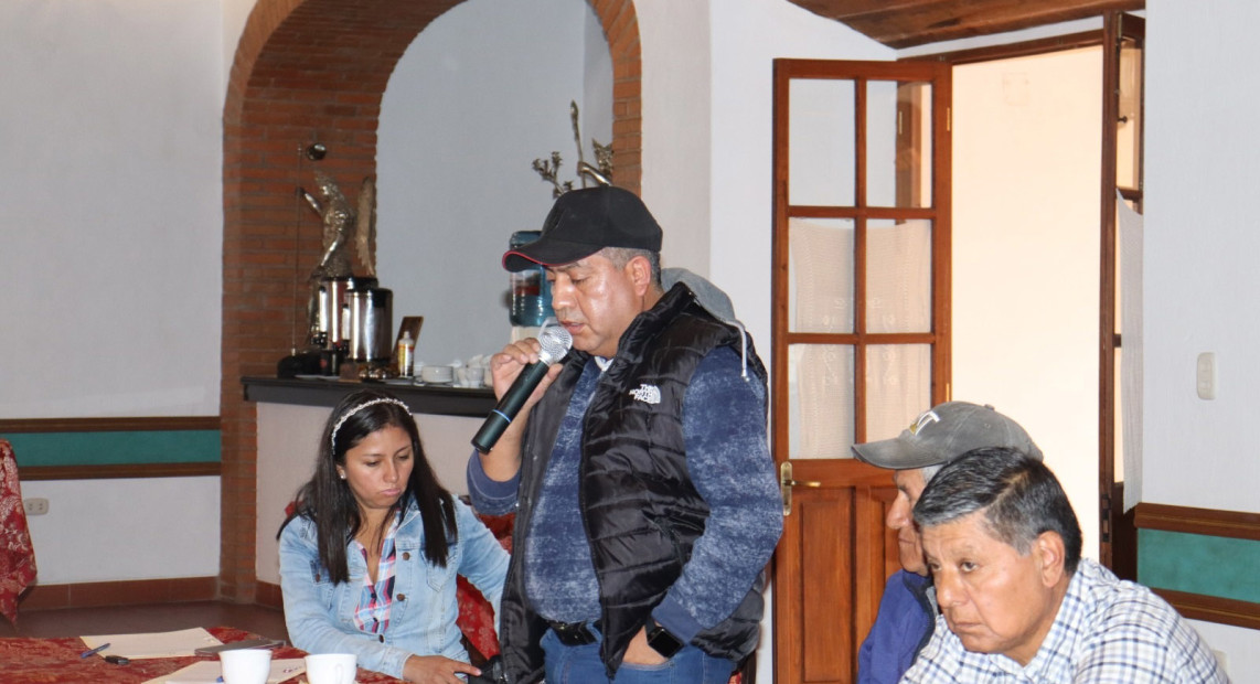 TED CHUQ FORT PUBL ORG POLIT 07