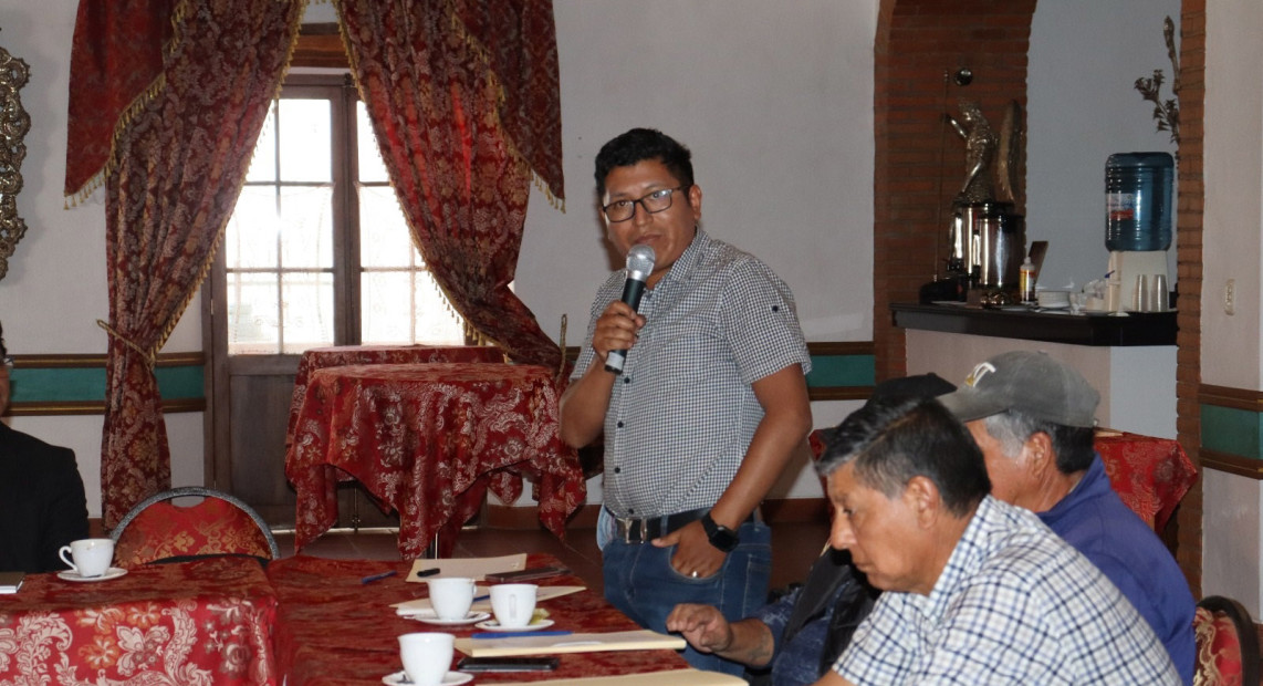 TED CHUQ FORT PUBL ORG POLIT 08