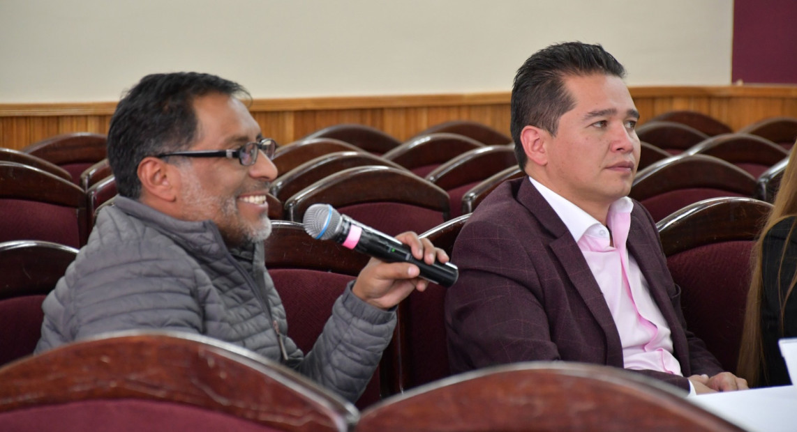 TED ORURO FORT PUBLICO 06