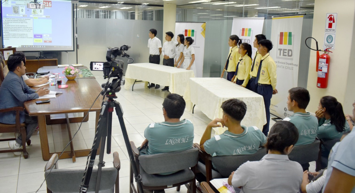 TED SCZ FRANCISCO HURTADO 04