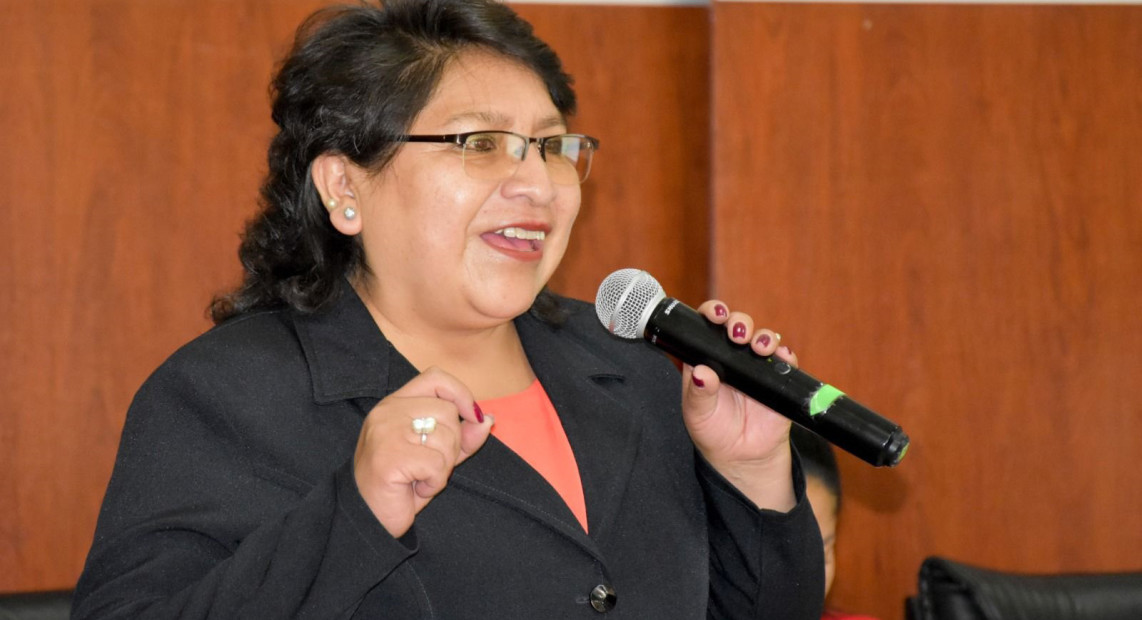 VOCAL DINA CHUQUIMIA