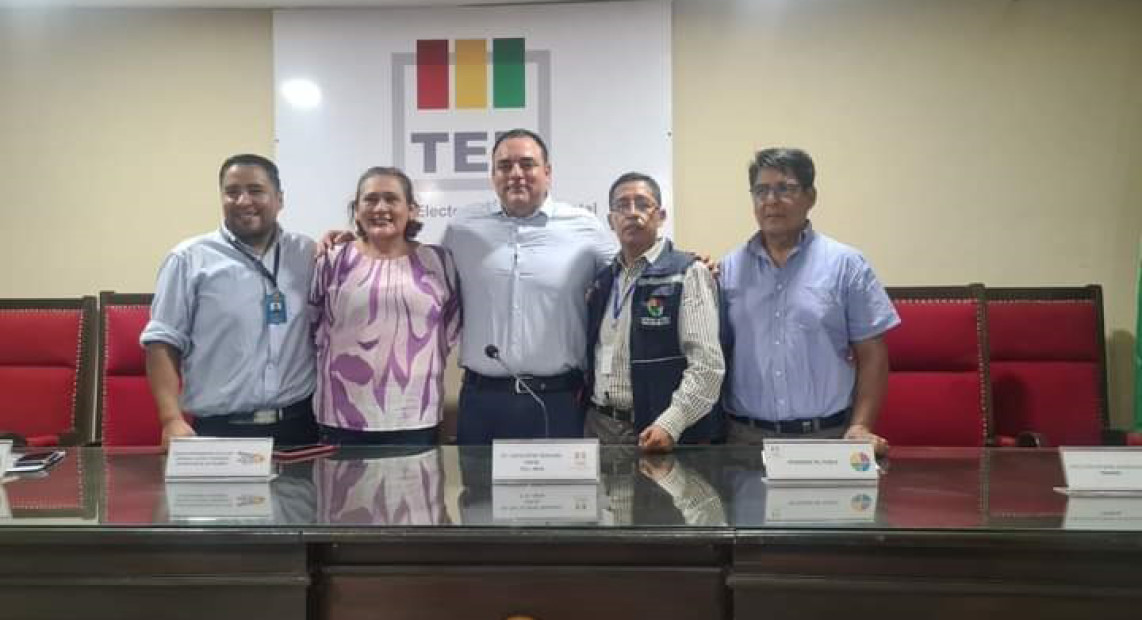 TED BENI 41 AÑOS DEMOCRACIA 05