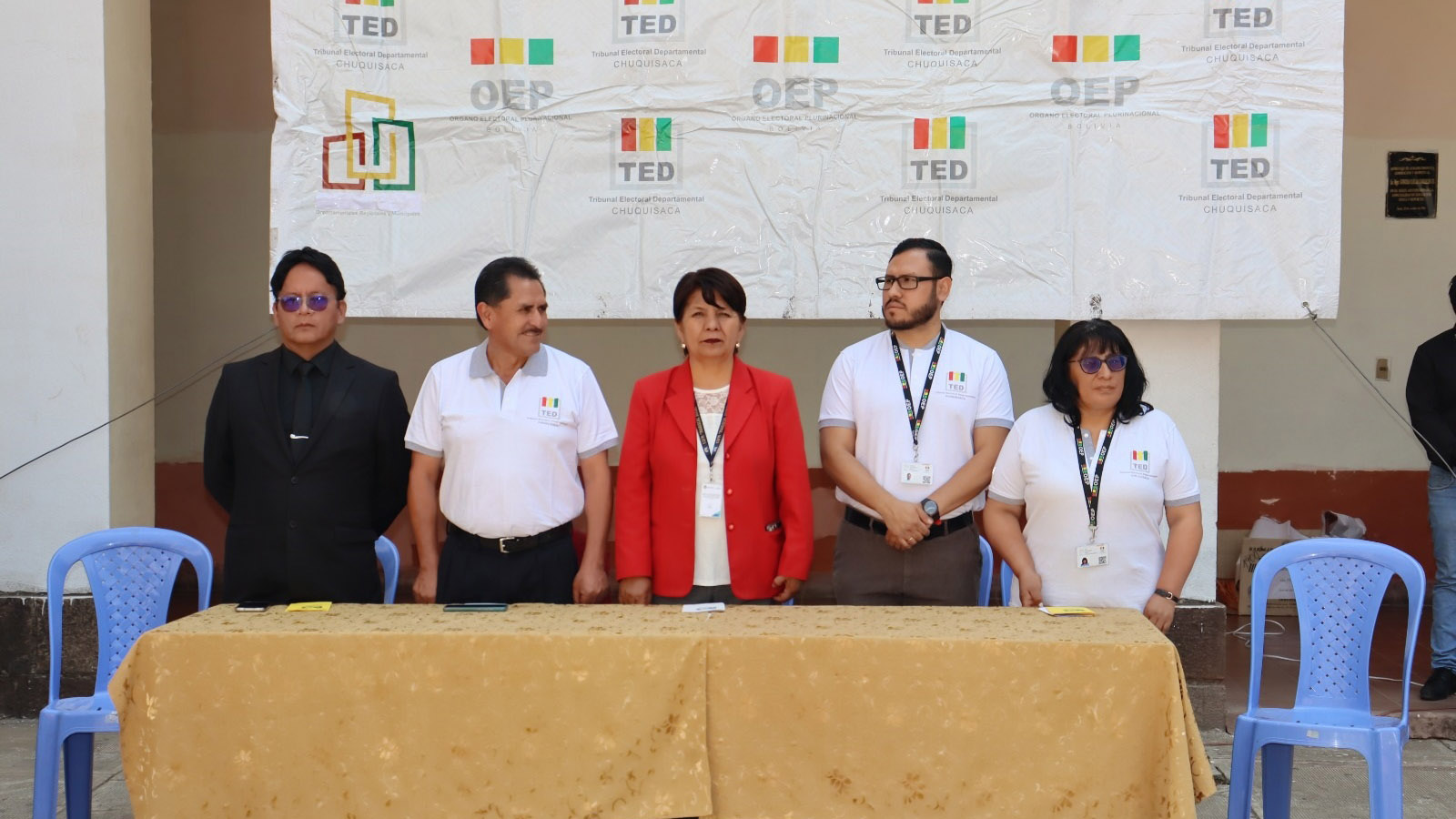 TED CHUQ FERIA 41 DEMOCRACIA 05