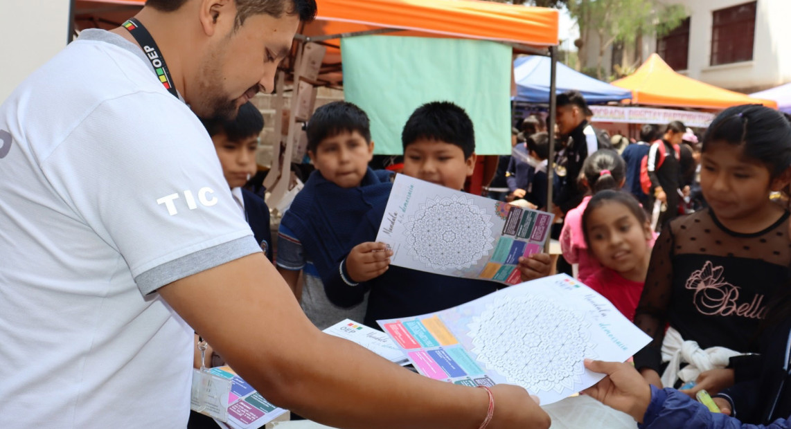 TED CHUQ FERIA 41 DEMOCRACIA 06