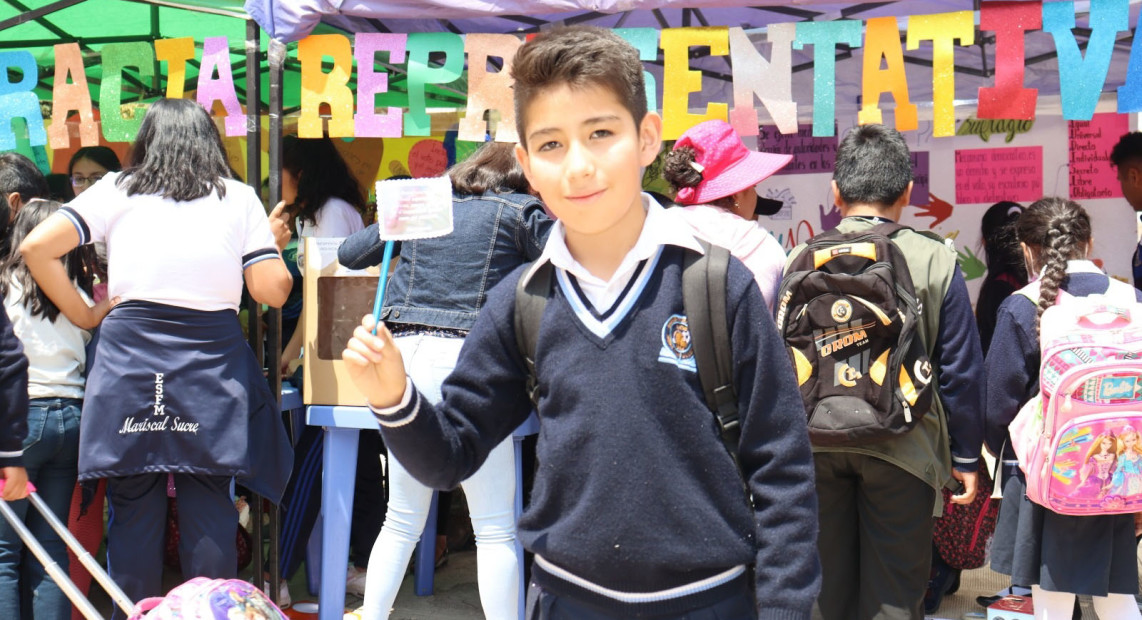 TED CHUQ FERIA 41 DEMOCRACIA 08