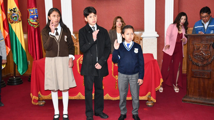 TED ORURO CREDENCIALES C. NNA 01