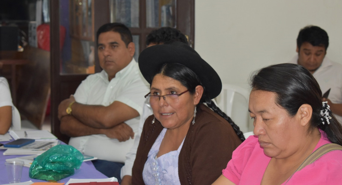 TED SCZ CAP CASA DE LA MUJER 04