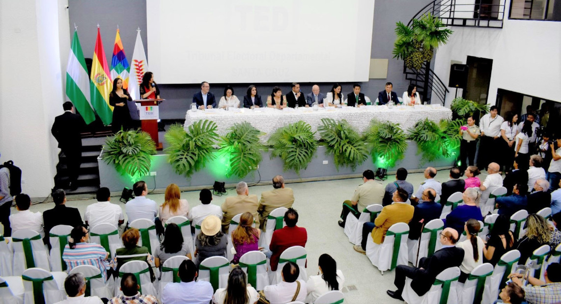 TSE CONMEMORA 41 AÑOS DEMOC 8