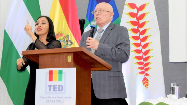 TSE EN SCZ 41 AÑOS DEMOCRACIA PDTE HASSENTEUFEL 1