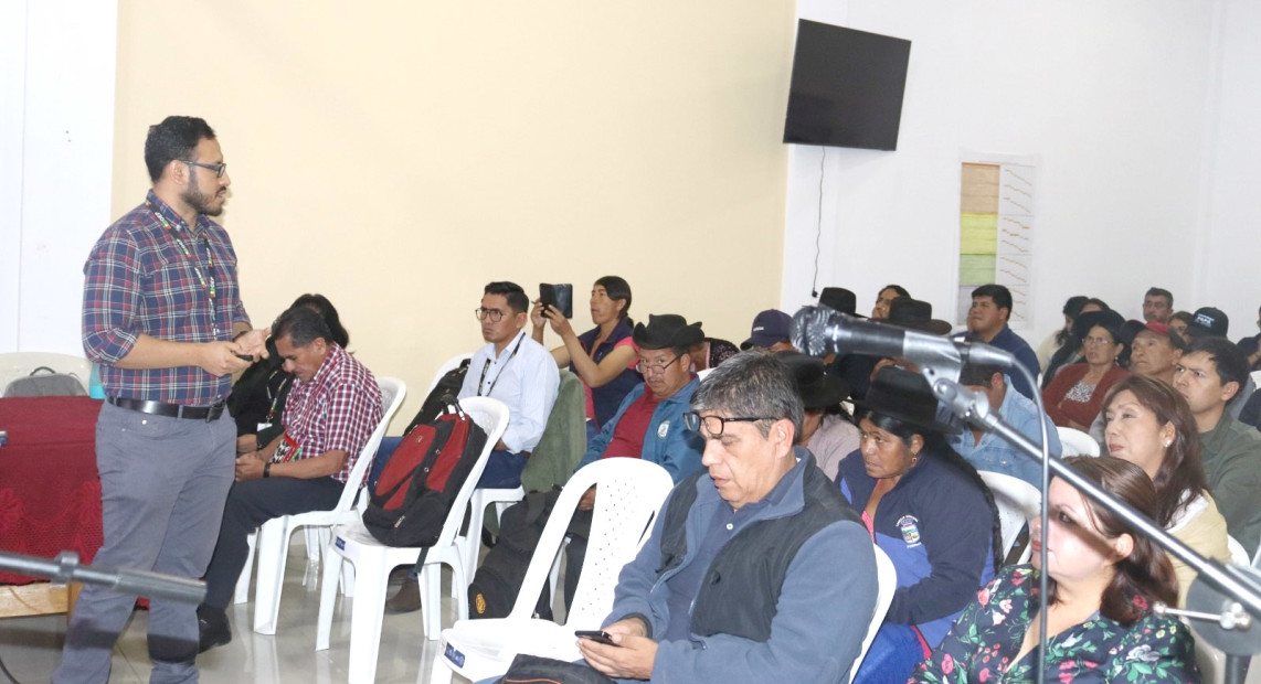 TED CHUQ TALLER ADECOCH 11