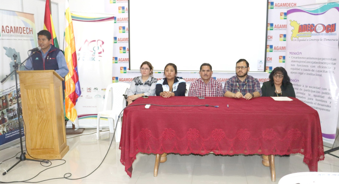 TED CHUQ TALLER ADECOCH 13