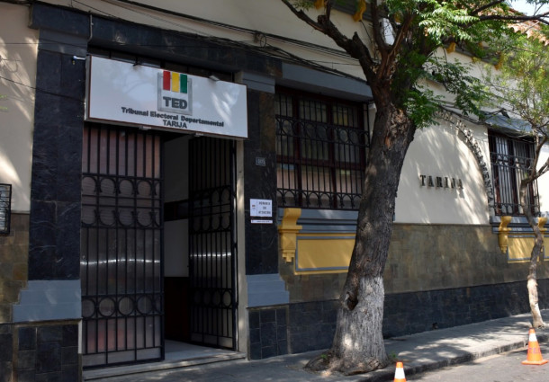 TED Tarija: más de 100 ciudadanos finalizan la capacitación virtual del curso permanente de notarios electorales 2023