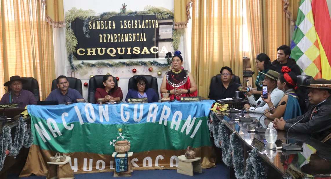 TED CHUQ. POSESION ESCAÑO ESPECIAL 02