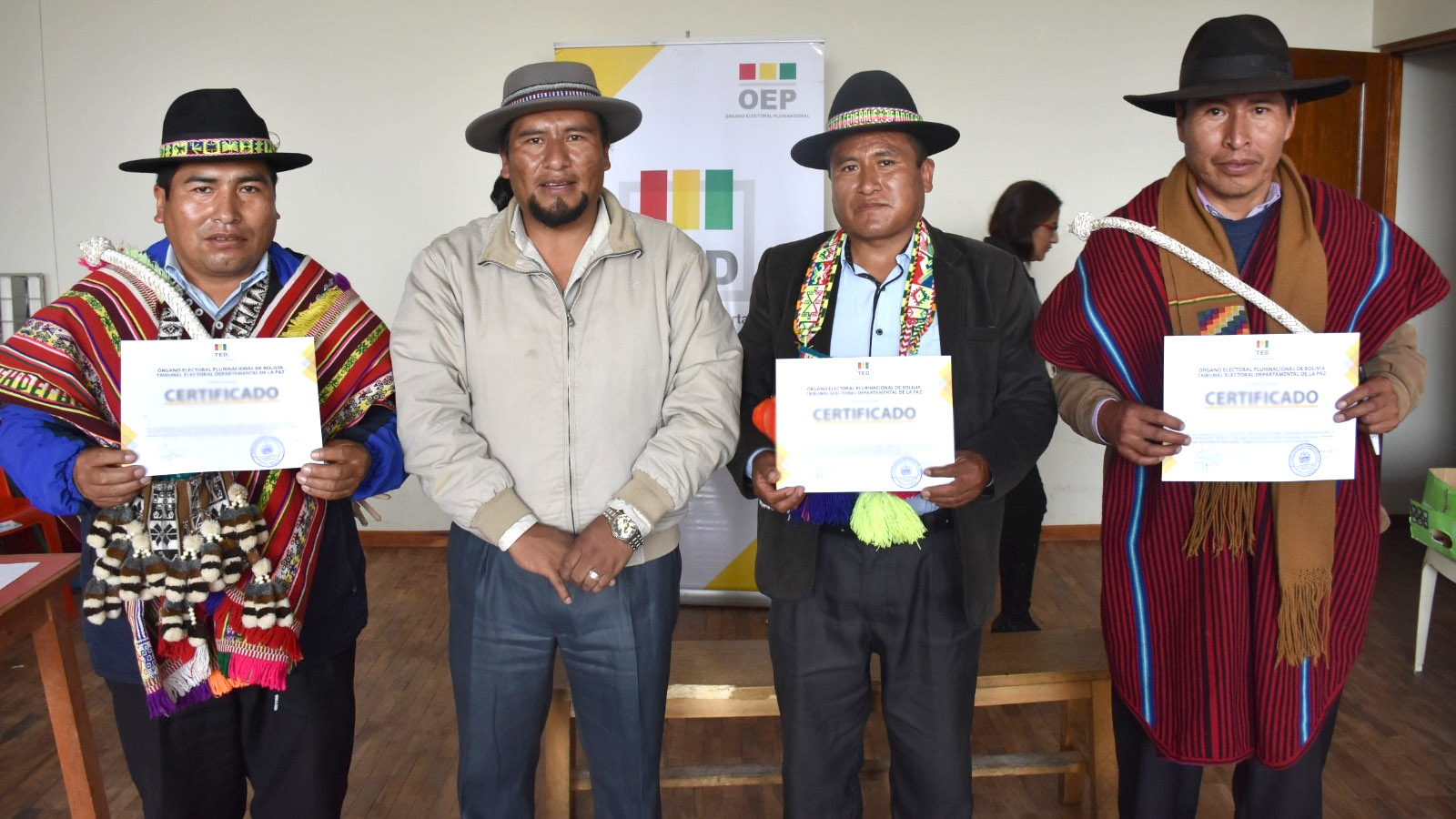 TED LPZ MUNICIPIO LAJA 06