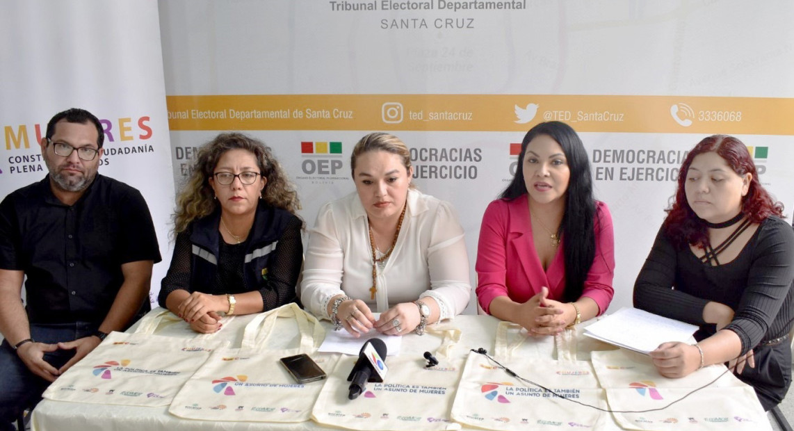 TED SCZ TALLER AVP MUJER 04