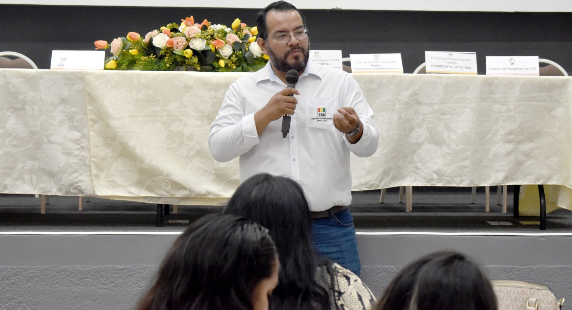 TED SCZ TALLER AVP MUJER 07