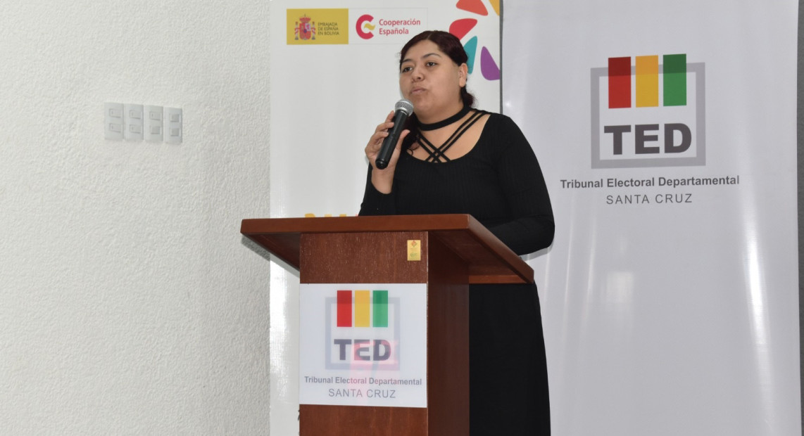 TED SCZ TALLER AVP MUJER 11