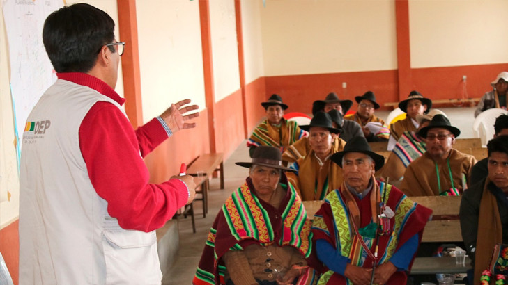 PDTE TED ORURO LIMBER ARROYO capacitando