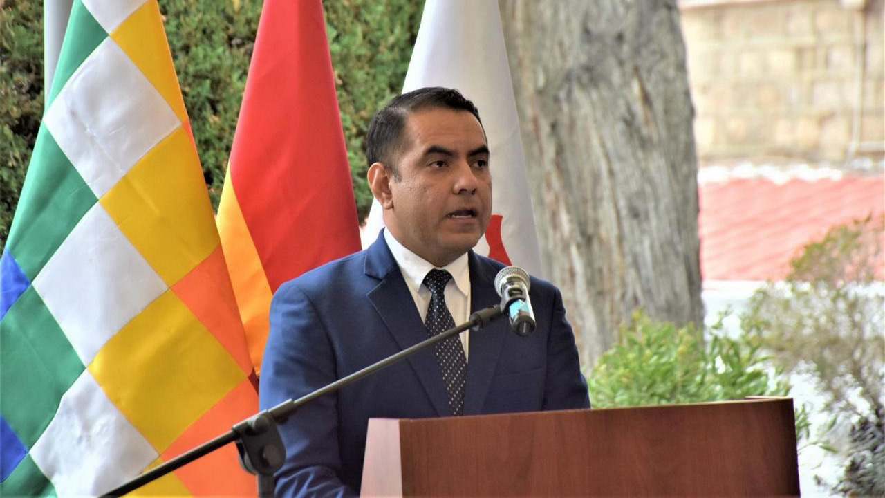 Presidente en Ejercicio Francisco Vargas 2