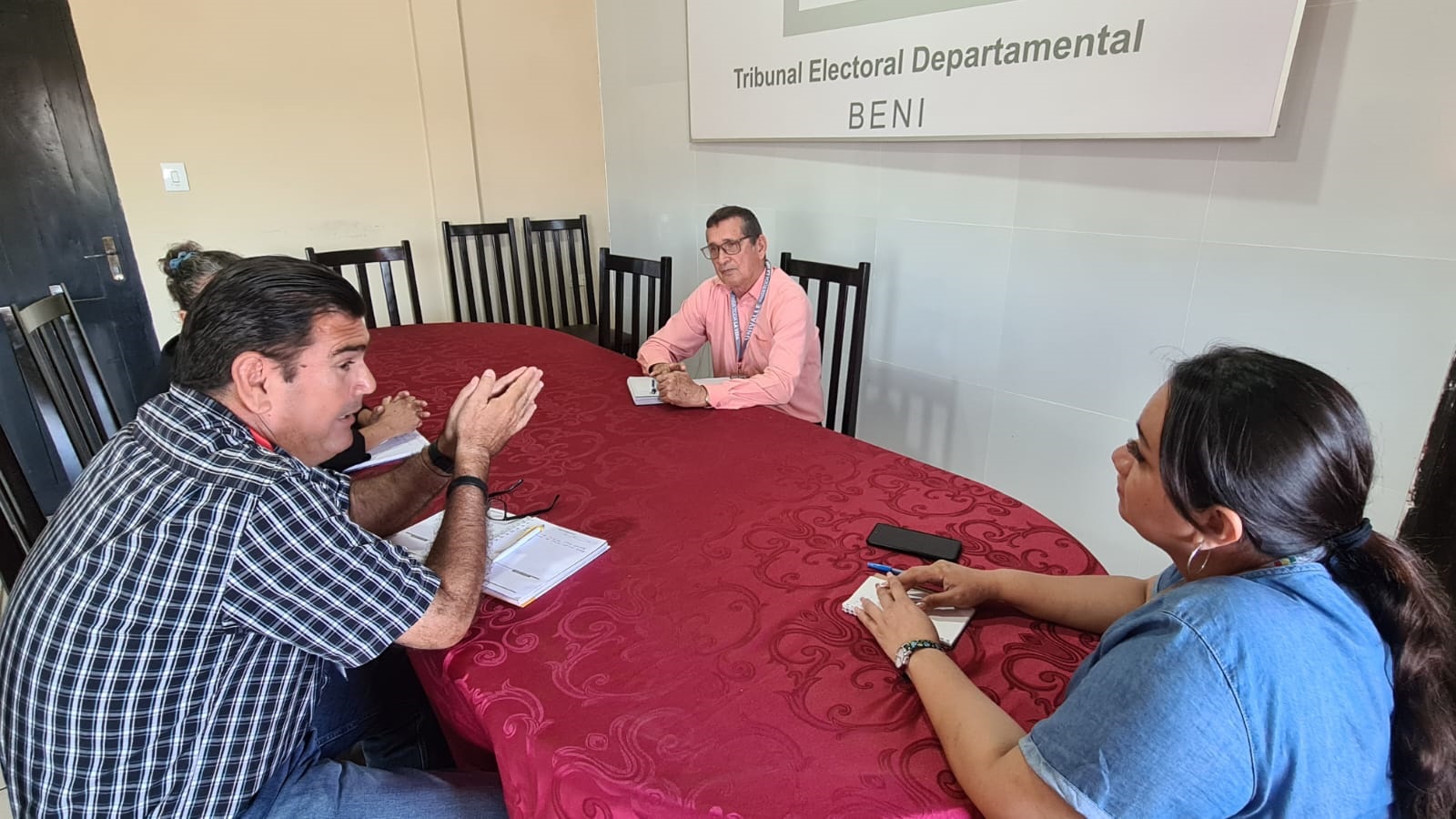 TED BENI SERECI UNIVALLE 01