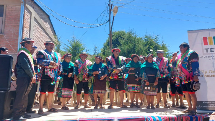 TED PTSI CREDENCIALES YURA 04