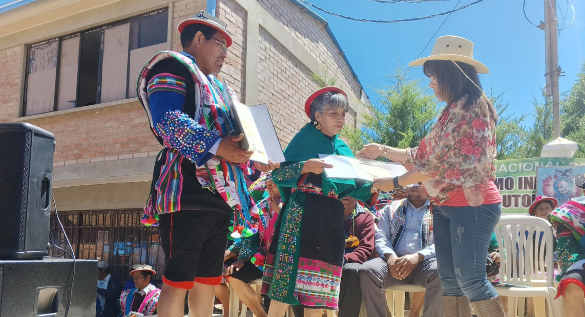 TED PTSI CREDENCIALES YURA 08