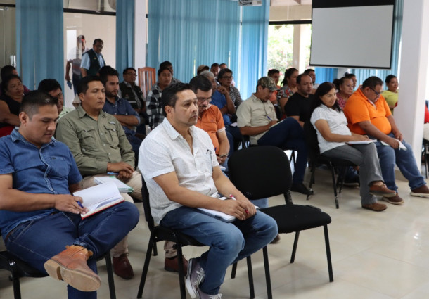 El Sifde del TED Beni promueve cursos sobre la democracia intercultural para servidores públicos del Senasag