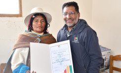 Autoridades originarias de Uru Chipaya reciben credencial para integrar la instancia legislativa