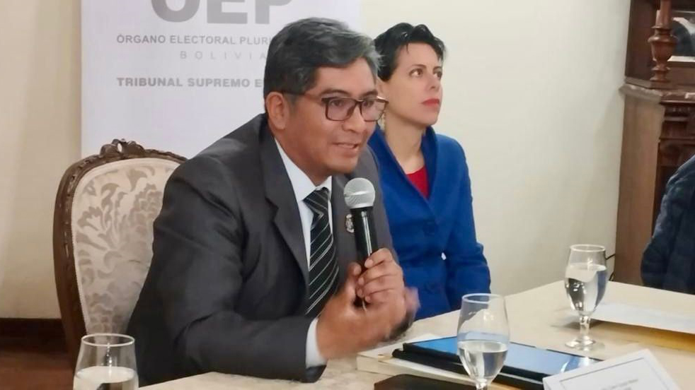 TED_CHUQ_CREDENC_HUACAYA_3