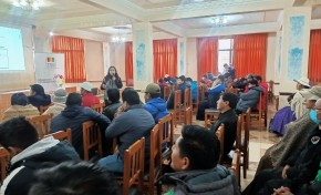 El TED La Paz capacita a más de mil profesores y estudiantes rumbo a la elección de gobiernos estudiantiles