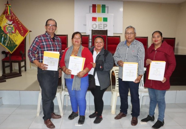 Asambleístas campesinos departamentales del Beni recibieron su credencial por parte del TSE