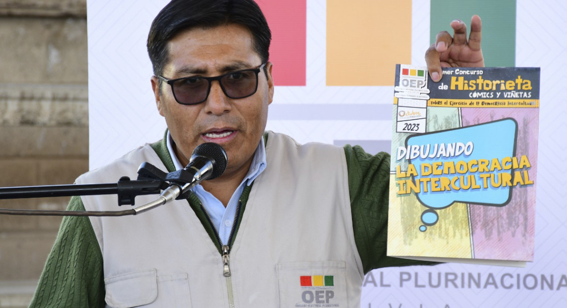 PREMIACIONCOMICORURO_1