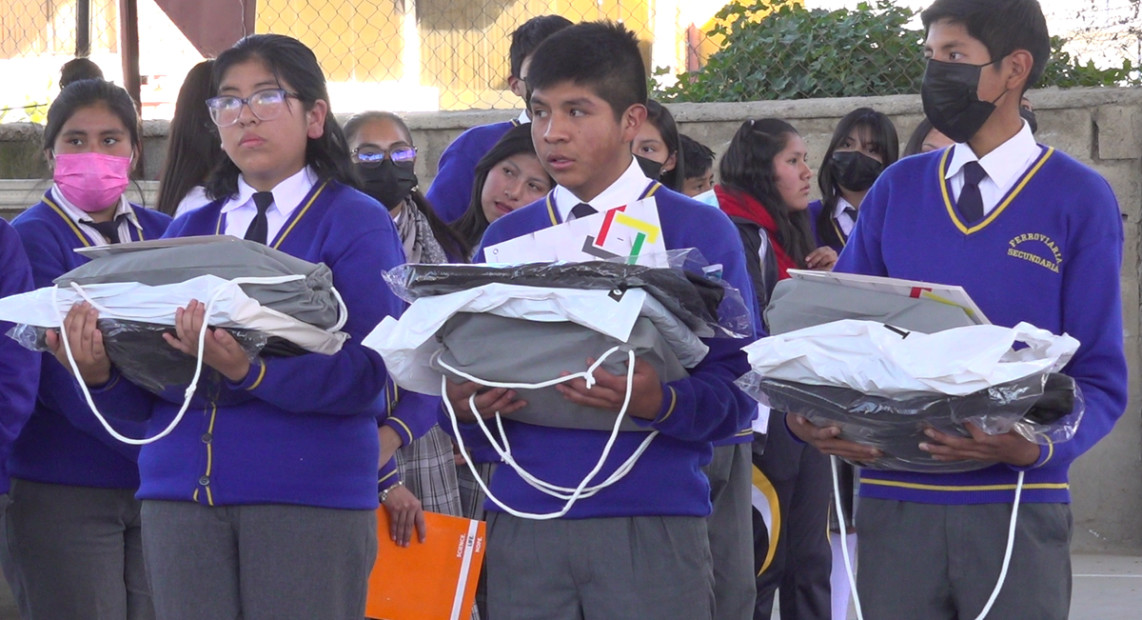 PREMIACIONCOMICORURO_7