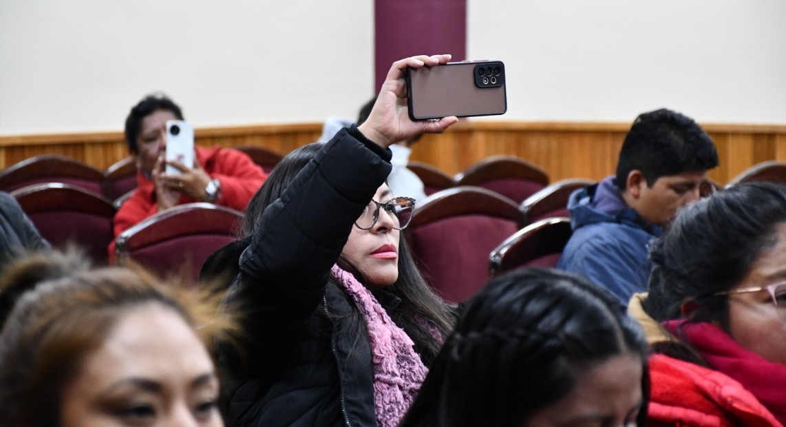 ORURO_SOCIALIZACIONPADRON_03