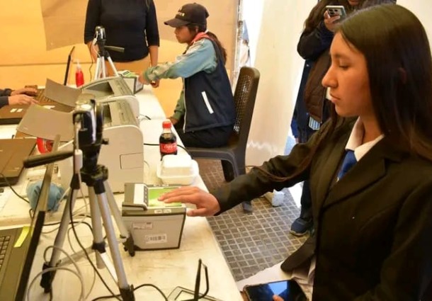 El TSE aclara que ninguna empresa nacional o internacional realiza el empadronamiento electoral masivo