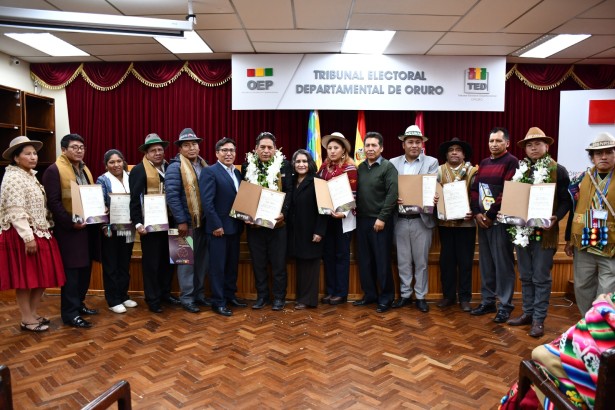 OR_ENTREGACREGAIOCSALINAS_05