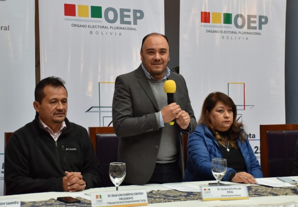 “Estamos avanzando, escuchando e implementando transparencia en el proceso electoral”: vocal Ávila en Diálogo Departamental de Tarija