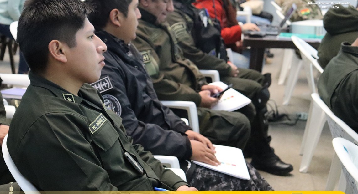 CH_CADENACUSTODIAPOLMIL_05