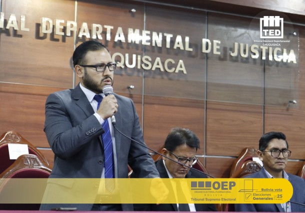 TED Chuquisaca socializa el proceso de Elecciones Generales 2025 con juezas y jueces electorales del departamento