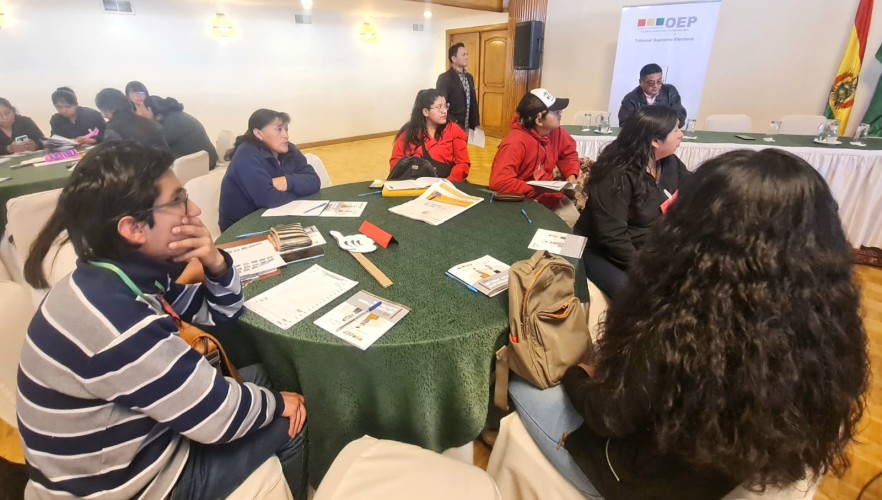 Elecciones Generales 2025: TED La Paz concluye la capacitación a notarias y notarios electorales del área urbana del departamento