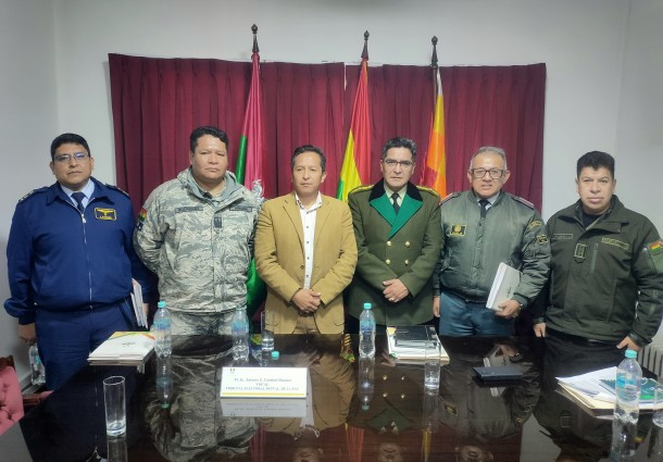 Elecciones 2025: TED La Paz se reúne con Policía y FFAA para planificar la custodia del material electoral