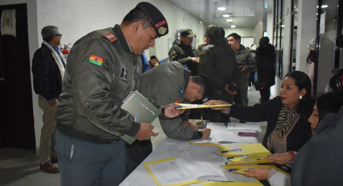 SC_POLMILCAPACITACION_01