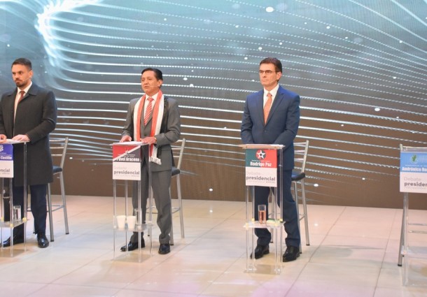Tribunal Supremo Electoral realiza la segunda etapa del Debate Presidencial 2025 en El Alto