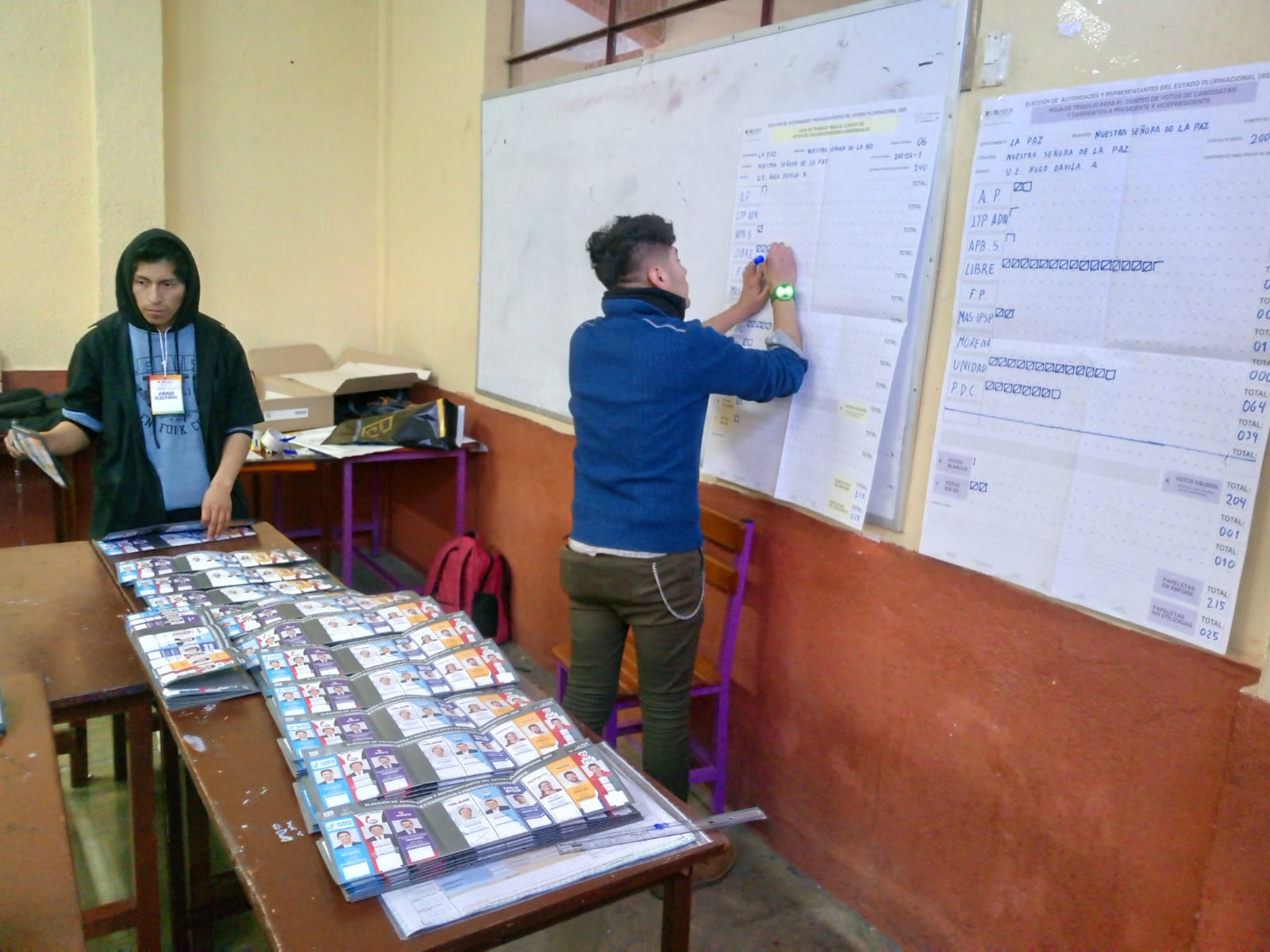 66facfb2-4bab-468a-8450-f799a548f85e