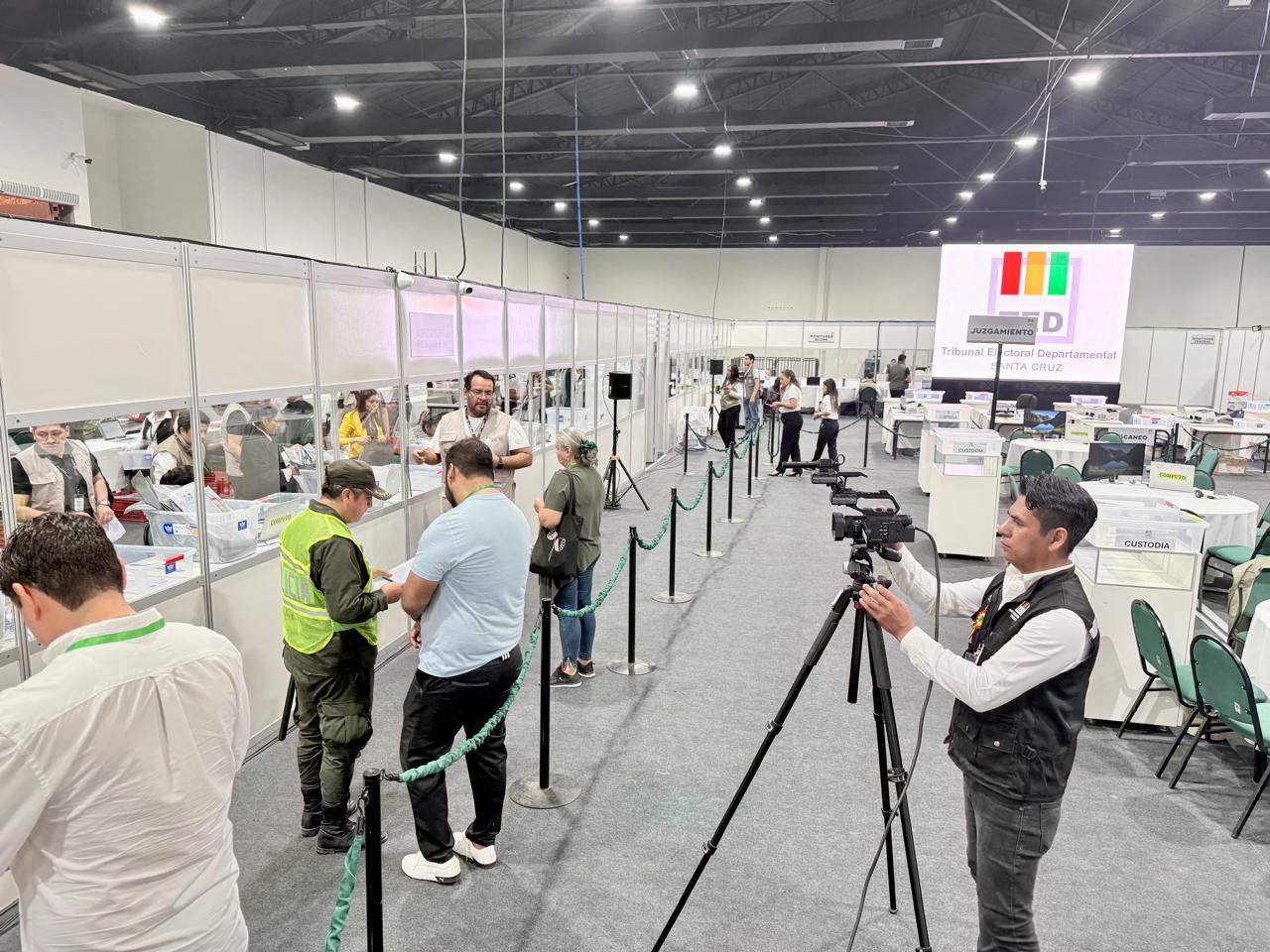 7c5fbe9e-0bf8-4e17-af36-8171ce152239